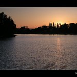 <b> Slnečné jazero - Senec