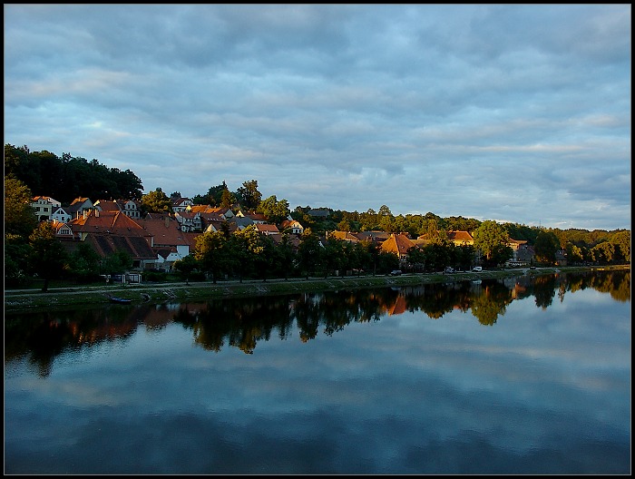 ZRCADLO