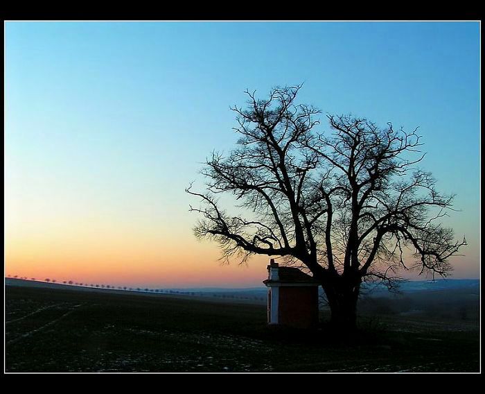 Podvečer u kapličky