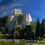 <b>..ITÁLIE - ZÁMEK DUINO ..</b>