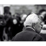 <b> . . . . . . . . . . </b>