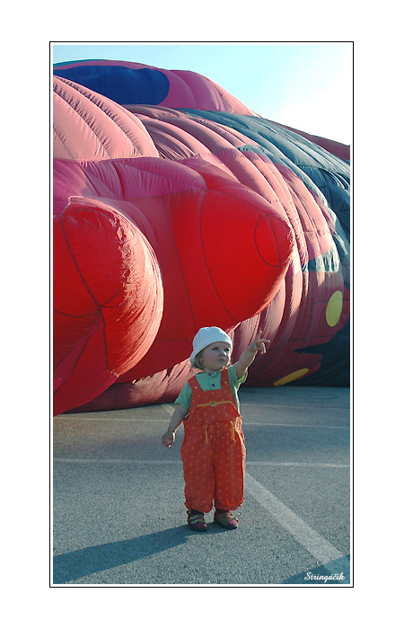 <B><U> ... etiiii ... </B></U>