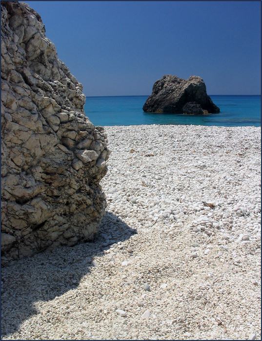<B>.: Eikona apo Ellada - Megali Petra :.</B>