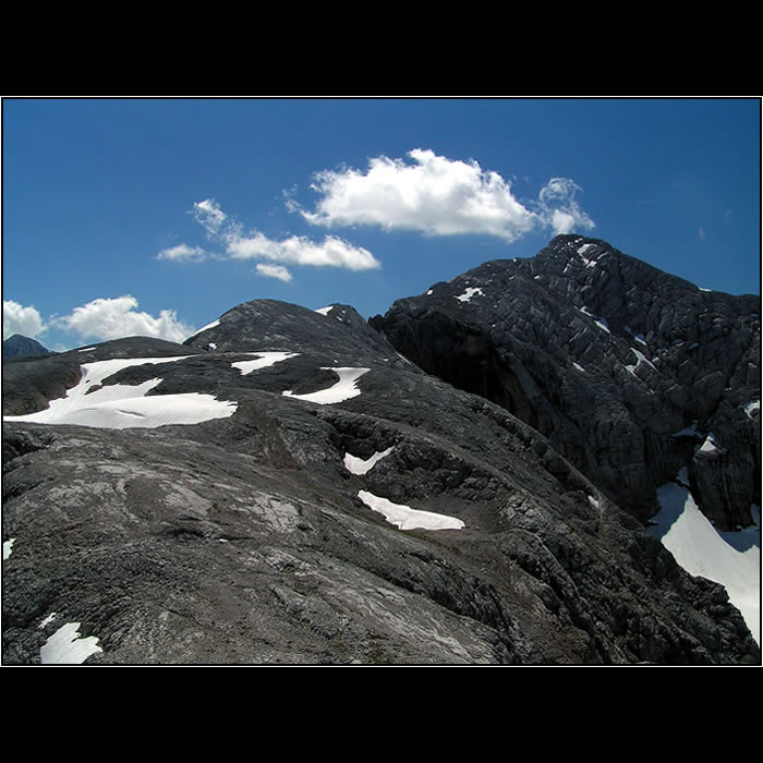 <big><i>Vysoký Kříž</i></big>