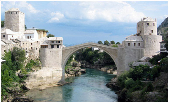 obnovený Mostar