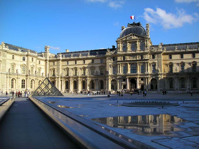 Louvre