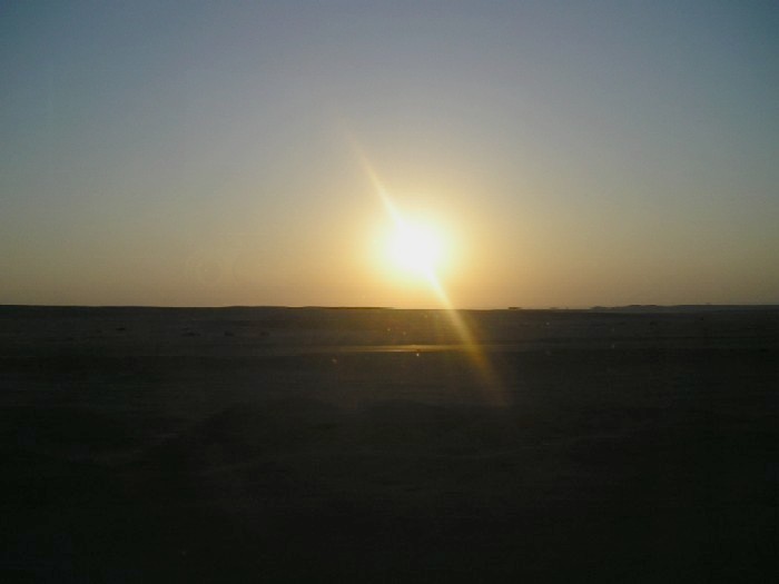 trochu pisku z egypta