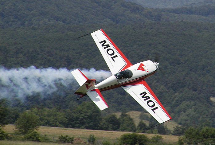 Extra 300