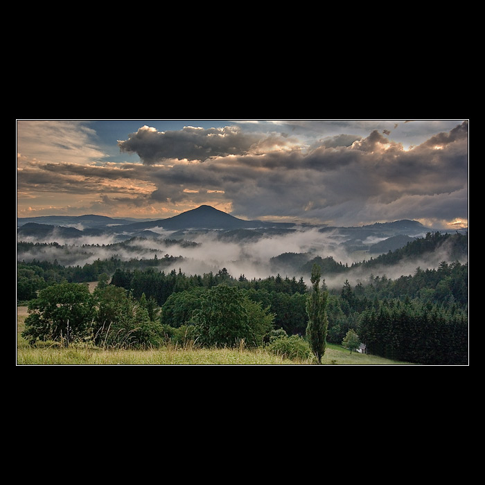 <b>* Když v ráji pršelo *</b>