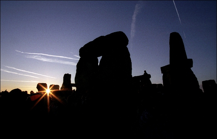 Slunovrat na Stonehenge