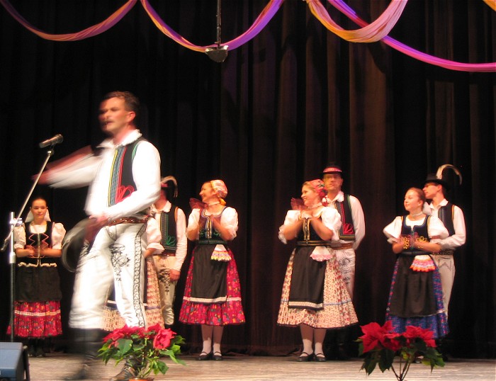 ...a tú našúúúúúúúú...