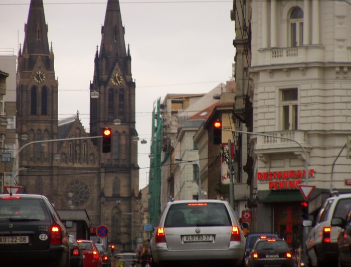 Červená