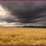 Bouře nad Středohořím