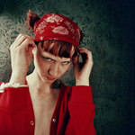 le regarde satané.....