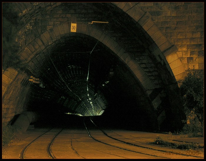 Tunel