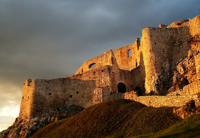 keď sa slnko lúči...