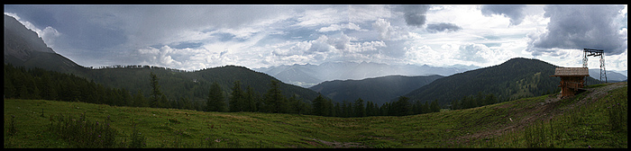*PANORAMA Z RAKOUSKA*