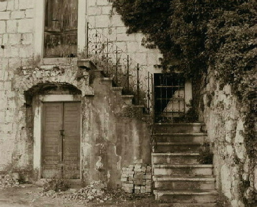 zub času