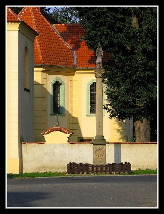 vesnický kostelík