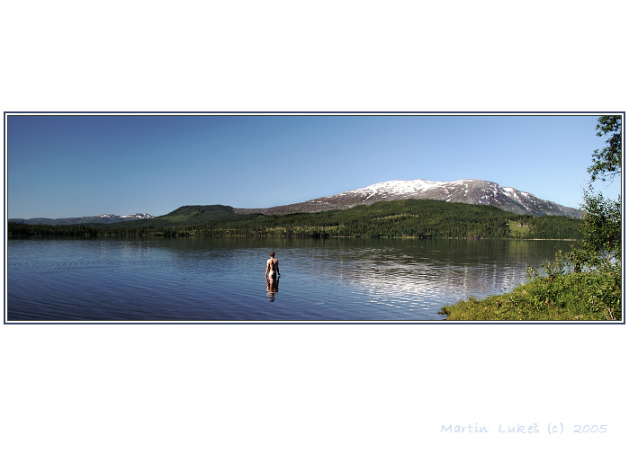 <b>nude and mountains</b>