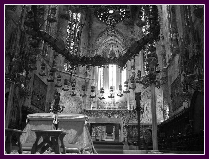 ..sme len zrnká na poli sveta