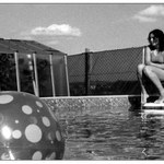 nuda u bazénu..