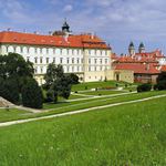 Valtice 8 - Zámek