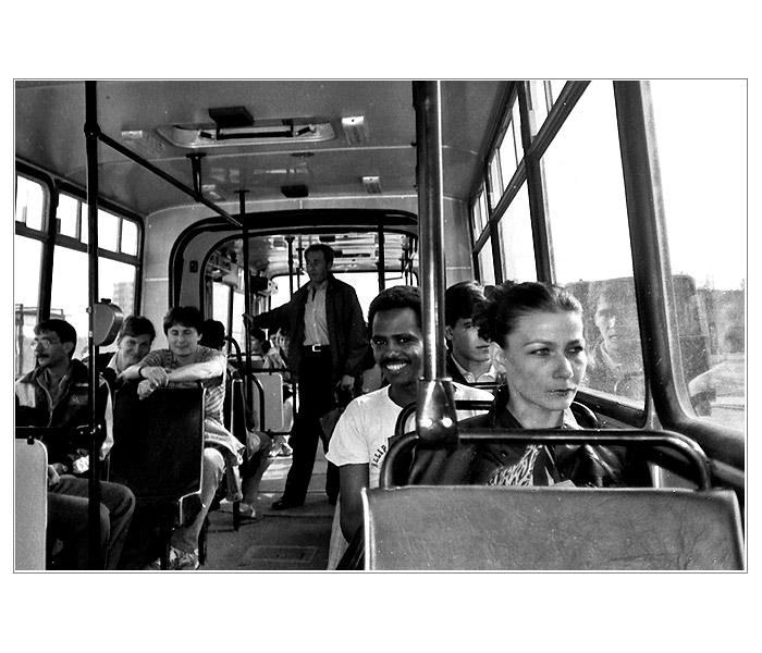 <B>Ikarus 1990</B><BR>