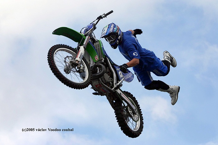 Kuchta One Hand