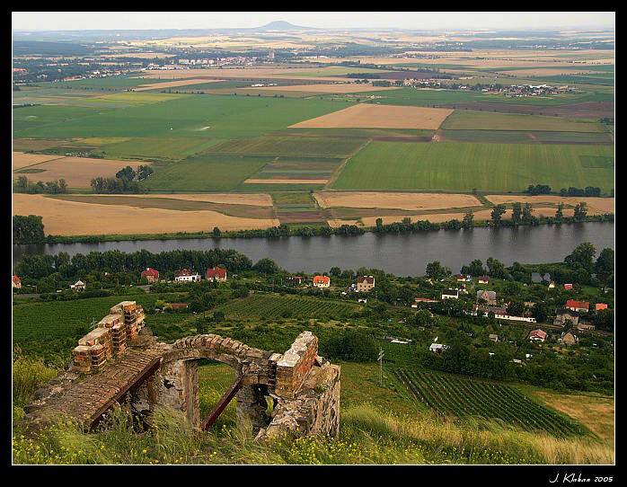 Mezi Řípem a Radobýlem