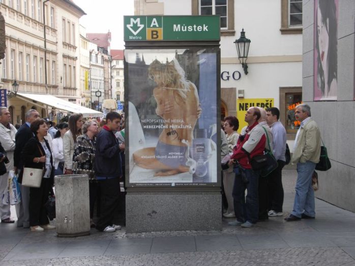 Príliš príťažlivá