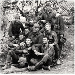 Vyfotit ! \"CVAK\" ... a zase hezky válčit !