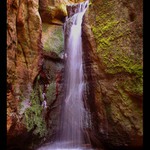 A voda padá a padá...((((