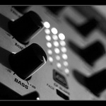 <b>::: Numark DM1050 :::</b>