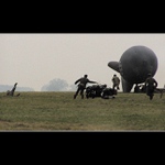 Neválejte se tu a chyťte ho!!