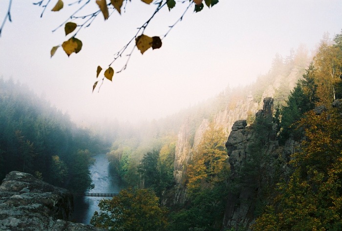 Rozbřesk ve Svatošských skalách.