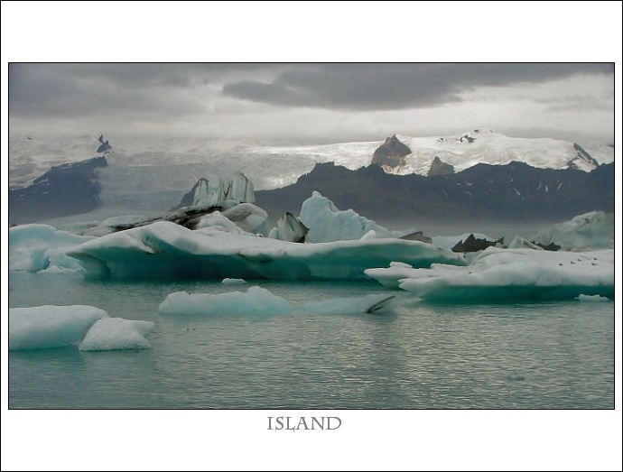 <b>Island