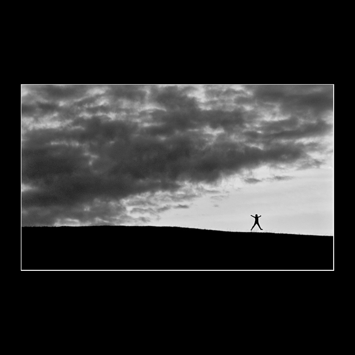 <b>. . . : : fool on the hill : : . . .</b>