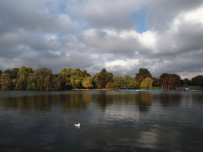 Hyde park - boat house.