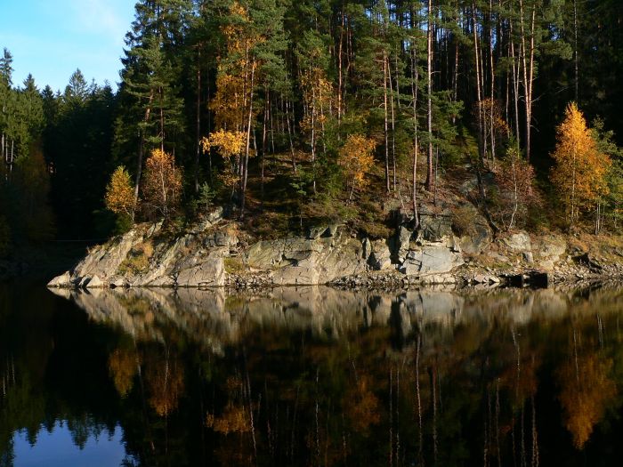 Podzim u vody