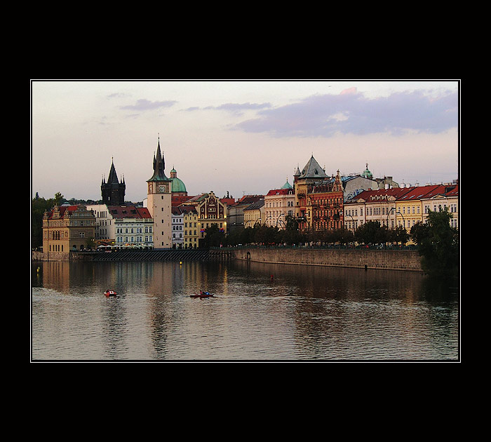 Večerní nálada u Vltavy III
