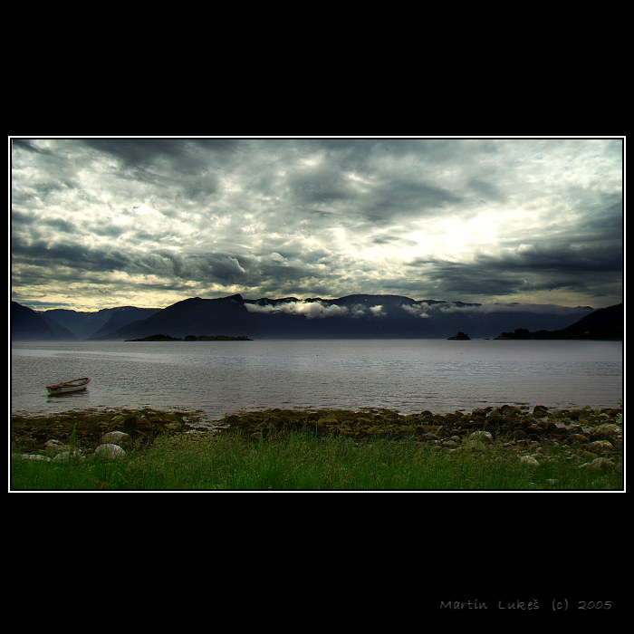 heavy cloud