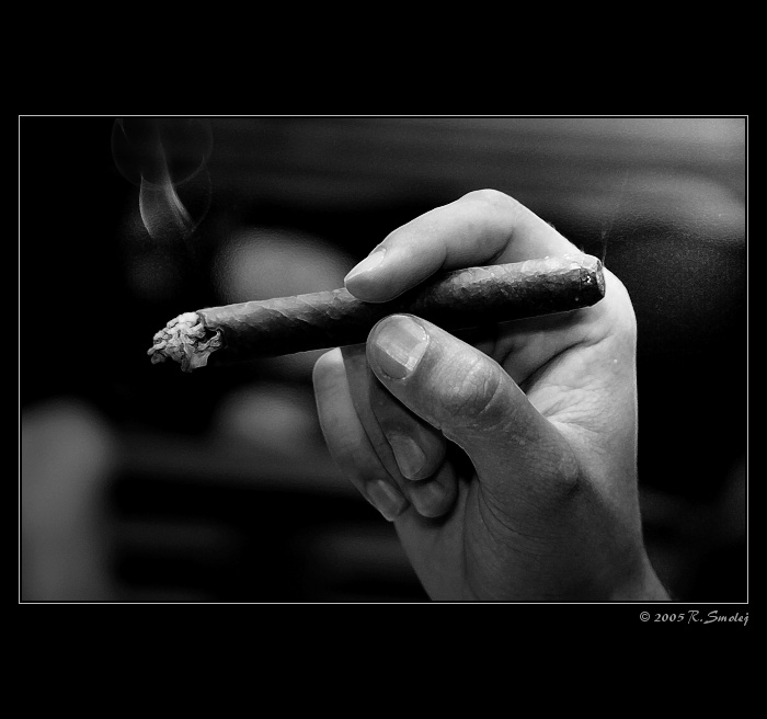 jedna ruka netleská