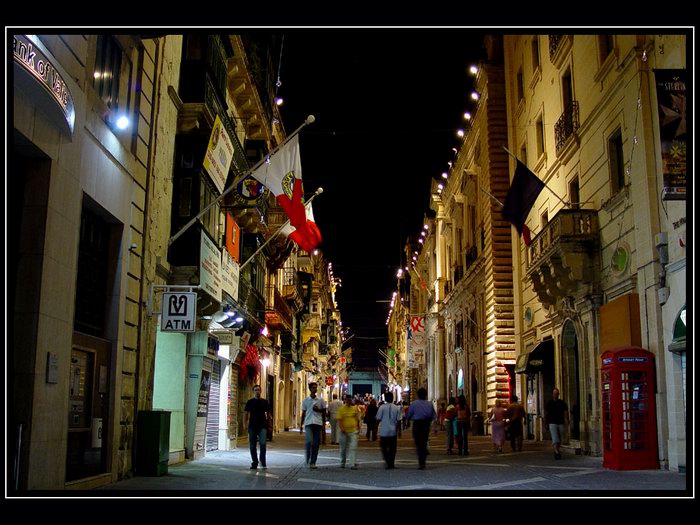 Street by night....