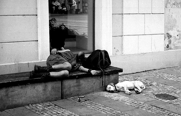 ...dva z jednoho města...