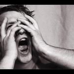 ..sám doma a znuděnýýýý..