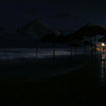 Slunečníky ve tmě