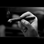 jedna ruka netleská