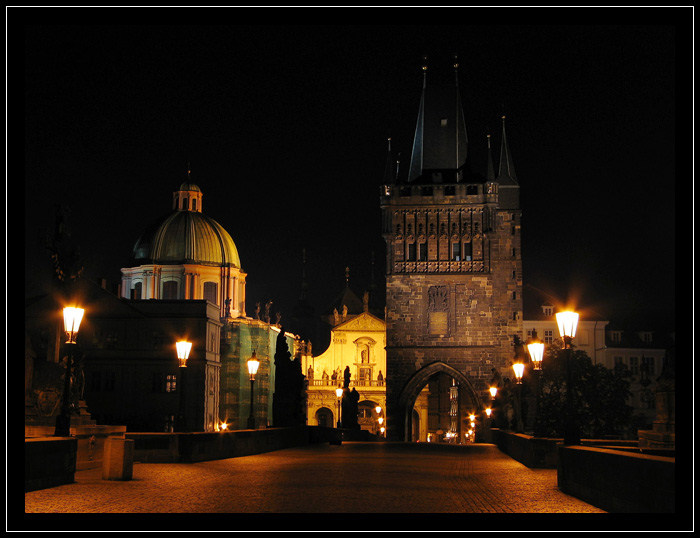 Karlův most ve 2 ráno