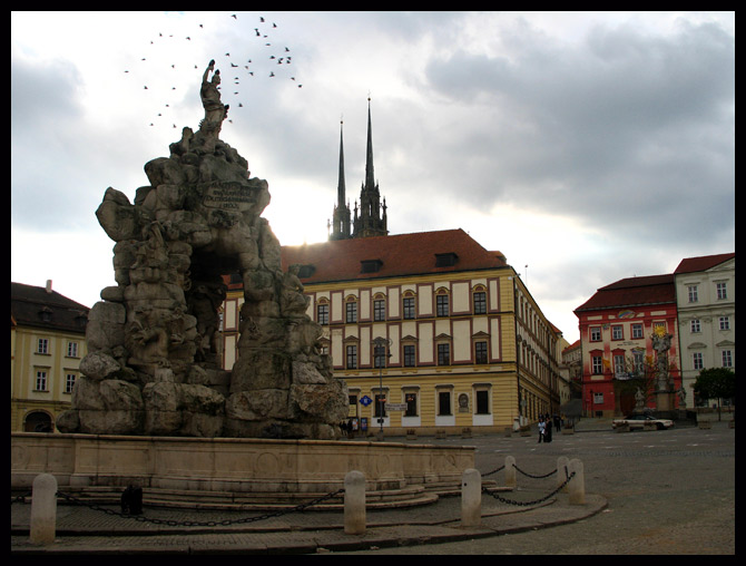 Brněnské střípky III. [Hlídka nad městem]
